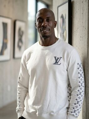 Mens High Fashion White Crewneck Sweatshirt with Gray Logo & Monogram Sleeves
